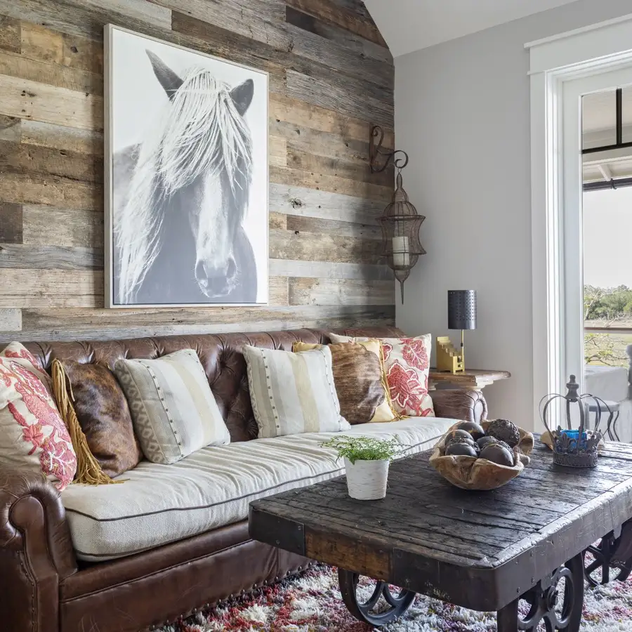Sitting area with natural light